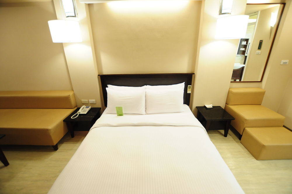 Kindness Hotel Shinkuchan Kaohsiung Exterior photo